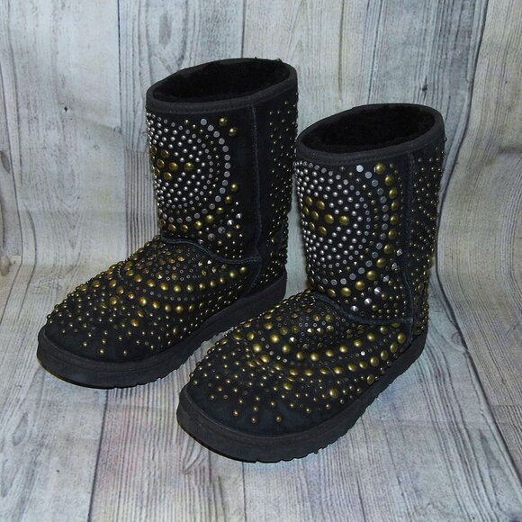 UGG X Jimmy Choo Mandah Black Suede/Studded/Sheepskin Boots Womens Size 7 - Picture 3 of 9